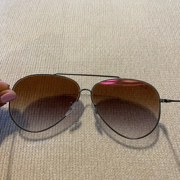 Ray-Ban Aviator Sunglasses with Tan Lenses - Picture 5 of 9